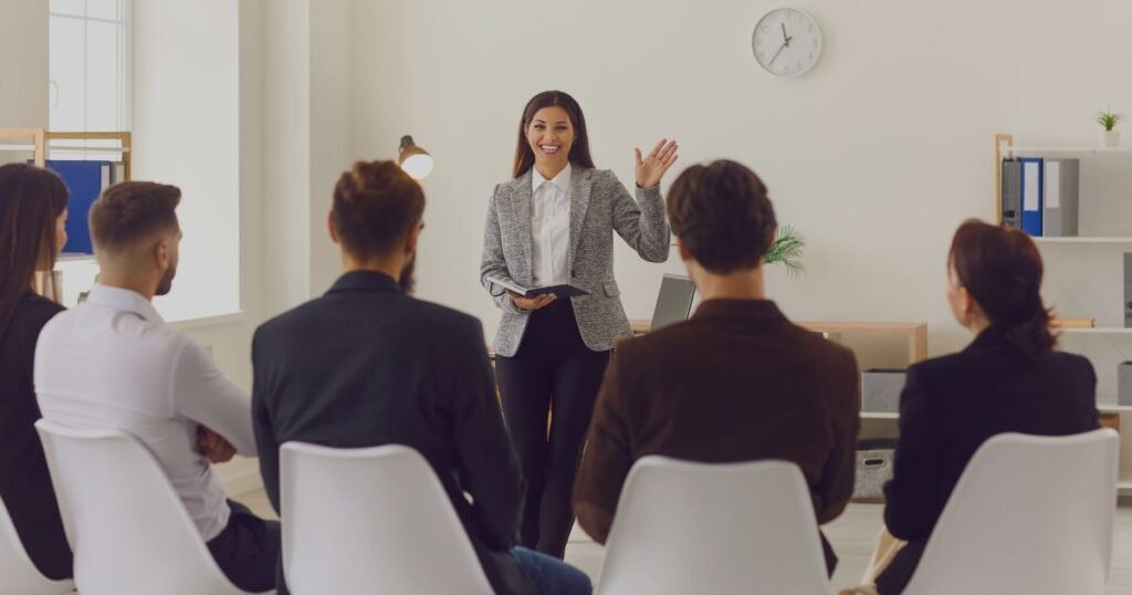 Elevator Pitch: qué es y 5 pasos para elaborarlo 1 elevator-pitch